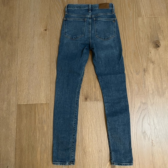Madewell 10" High Rise Skinny Jeans Women's Size 23 Medium Wash Button Fly - Picture 9 of 13